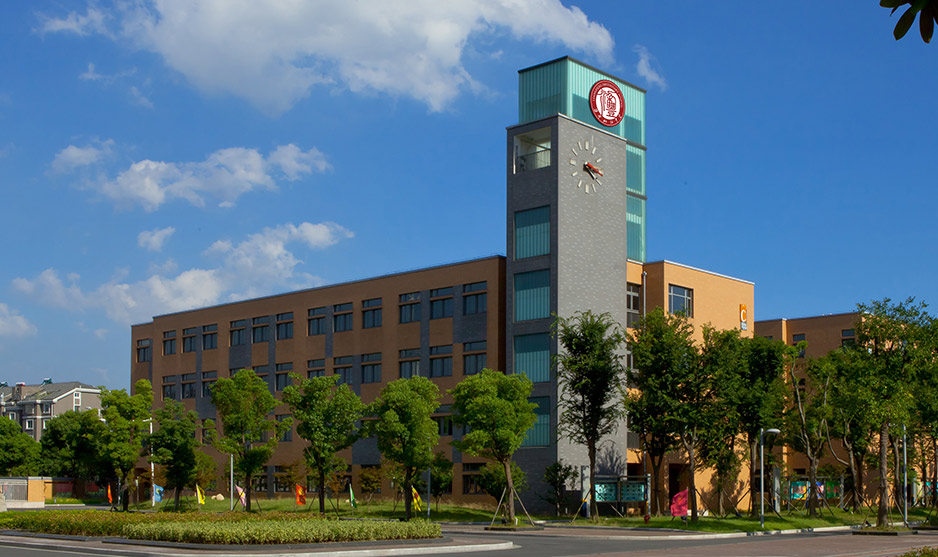 梁豐初中Logo設計[?；赵O計],張家港品牌策劃,品牌設計★張家港早晨設計★企業VI設計,企業策劃,形象設計,張家港Logo設計,標志設計,張家港商標設計,字體設計,圖形設計